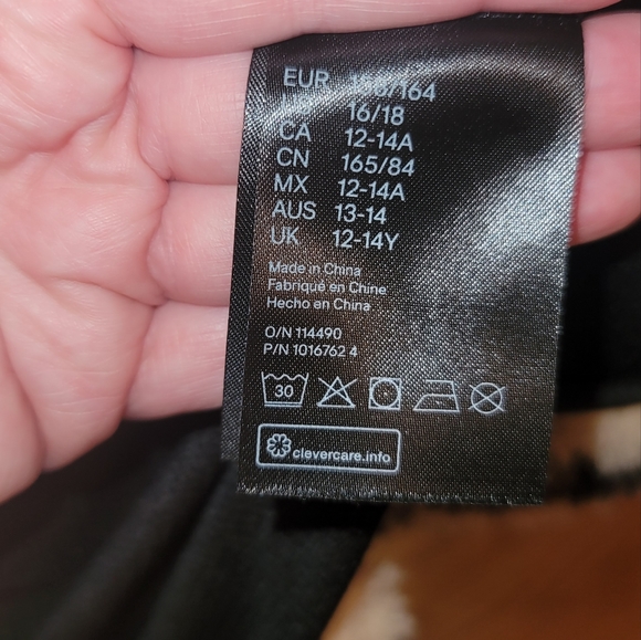 H&M Youth size 16/18 faux fur Jack - Picture 6 of 8